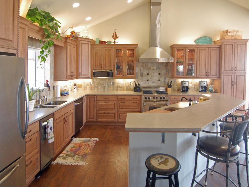 Large Beach House, Brookhaven Beach Style Kitchen San Luis Obispo