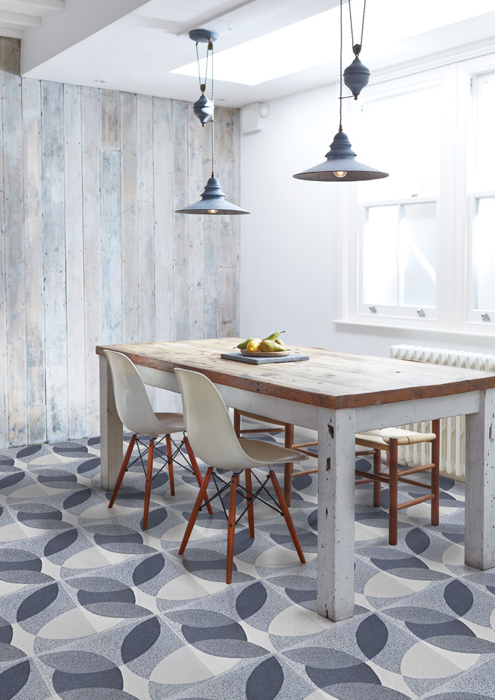 Example of an urban kitchen design in London