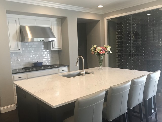 Lg Viatera Quartz Karis Kitchen Traditional Kitchen San Francisco By Renee Mowe Houzz Ie