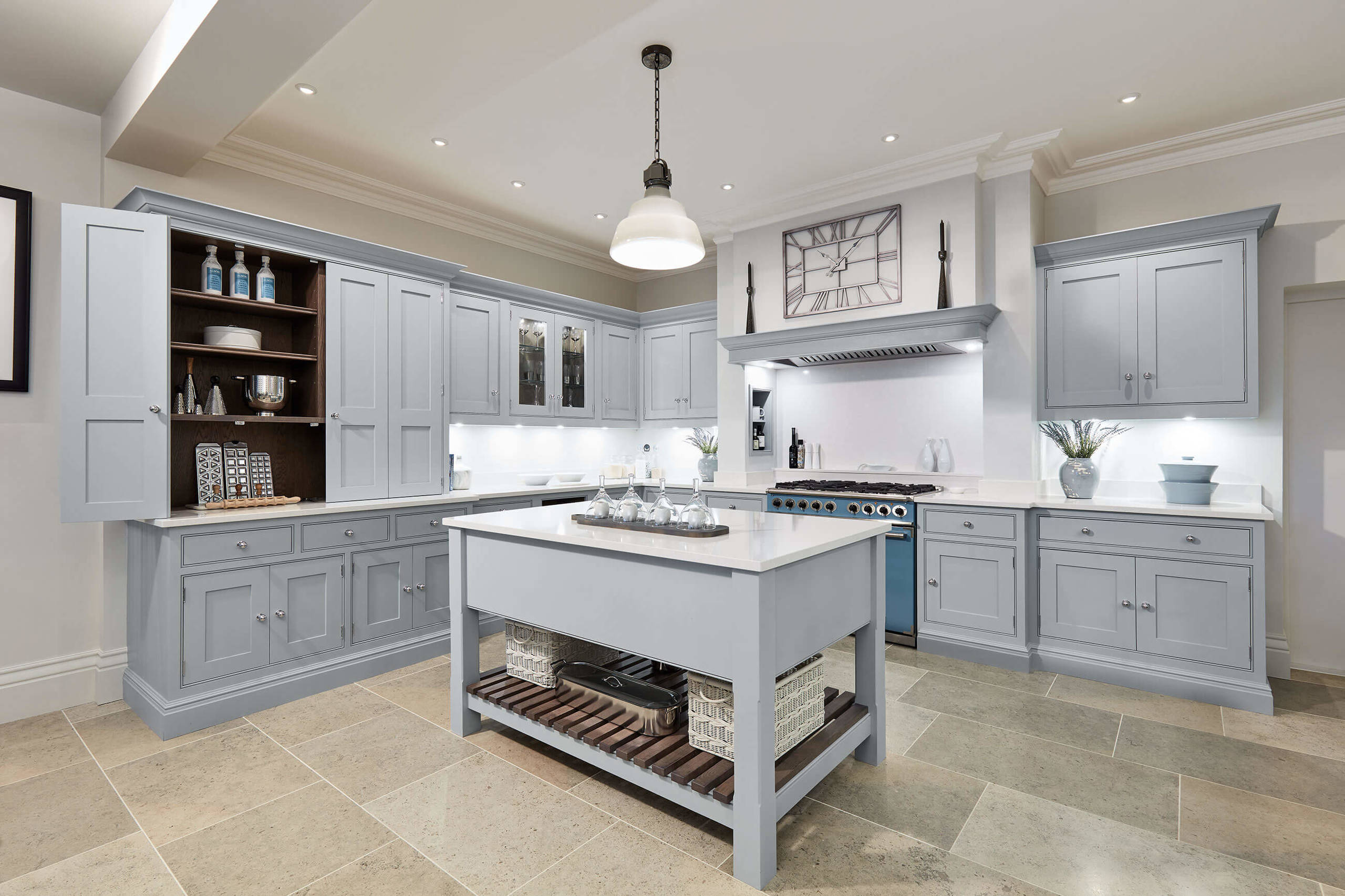 75 Kitchen with Blue Cabinets and Colored Appliances Ideas You'll Love -  January, 2024