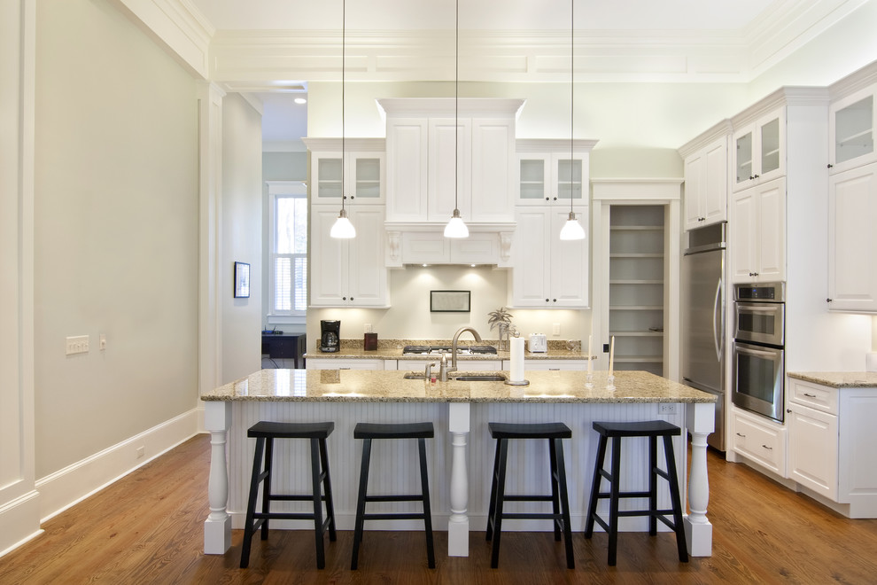 Inspiration for a timeless kitchen remodel in Boston with stainless steel appliances