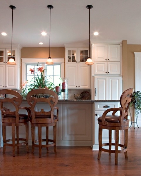 Inspiration for a timeless kitchen remodel in Grand Rapids