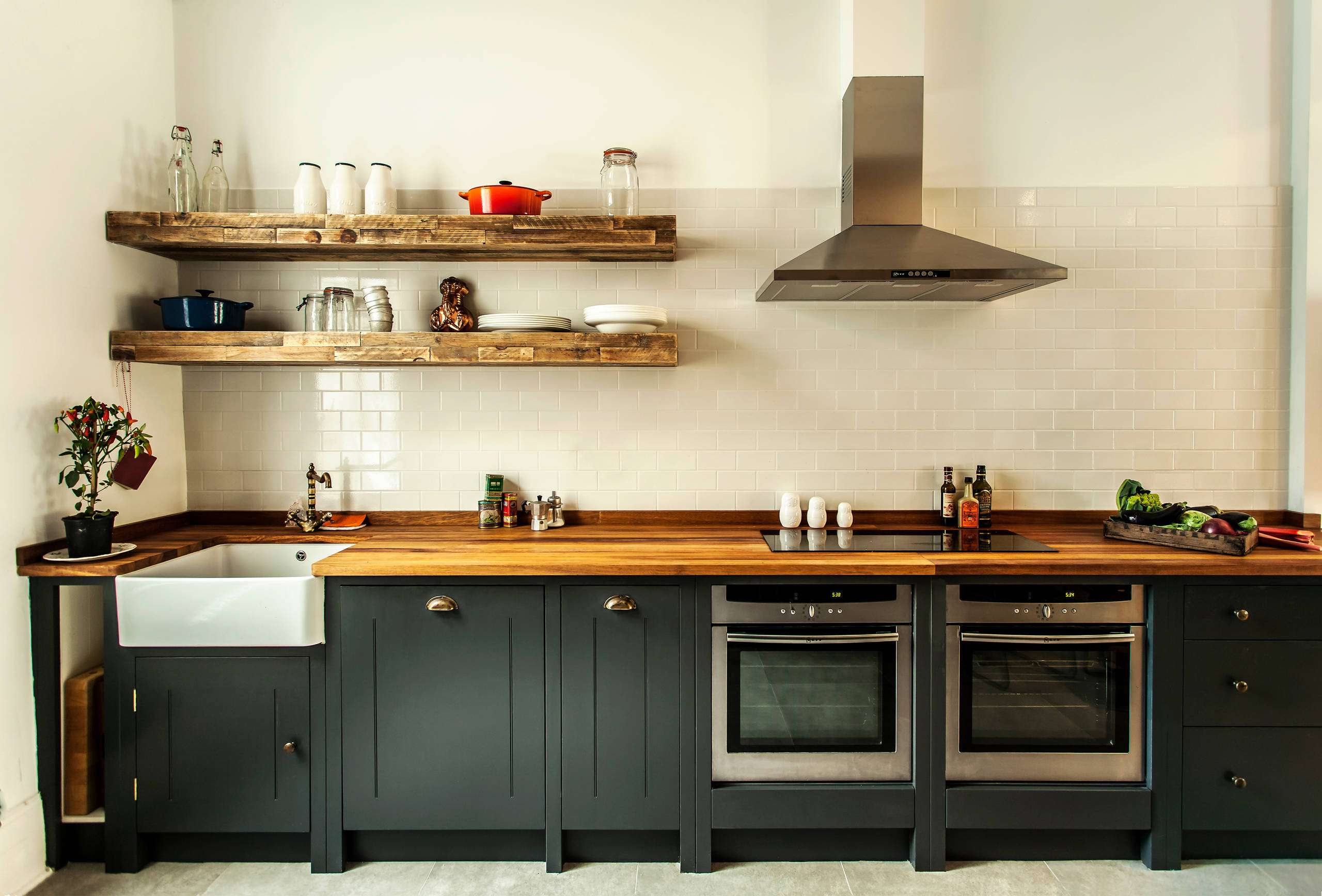 How to Care for Wooden Kitchen Worktops | Houzz UK