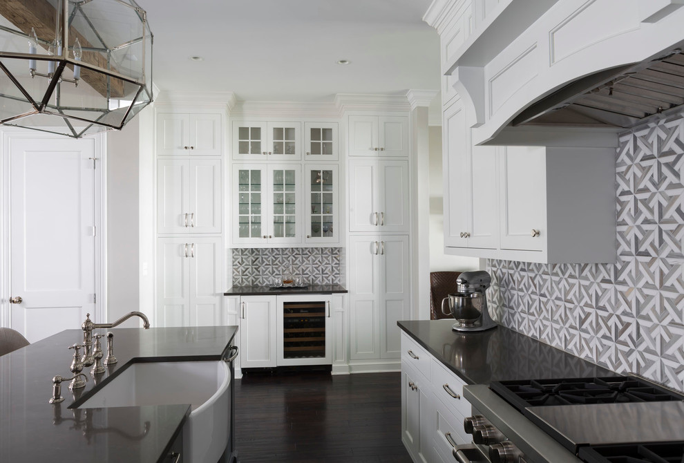 Loftus Design Traditional Kitchen Charlotte by Jim Schmid