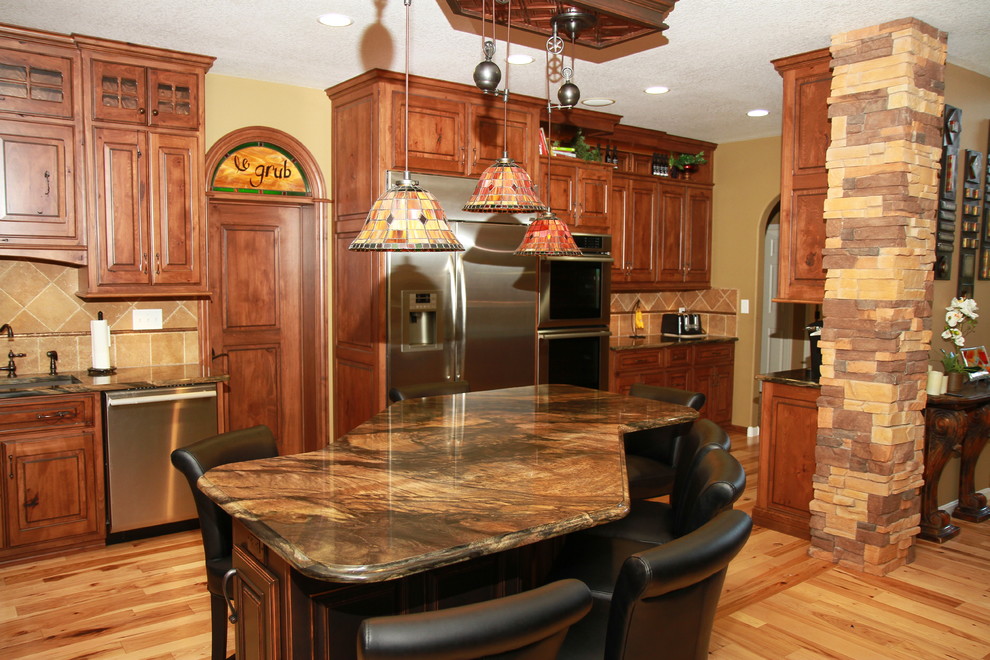 Look at that granite!! Rustic Kitchen Wichita by Colorado