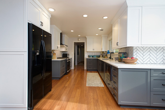 Loomis Wrap Around Kitchen - Transitional - Kitchen - Sacramento - by User