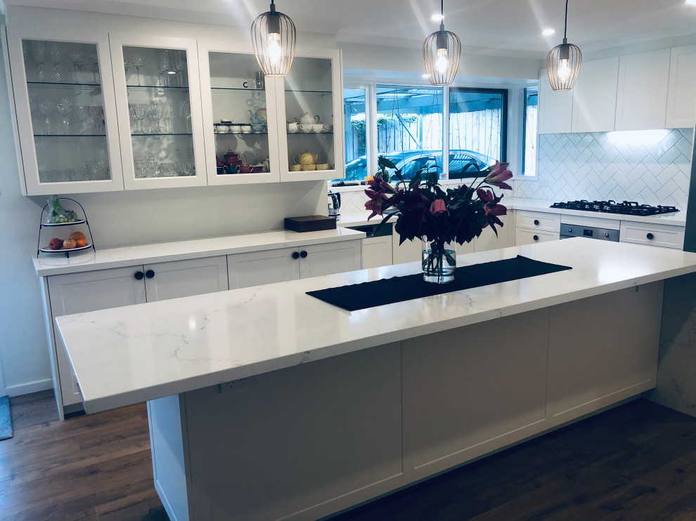 Luxe Hamptons Style! - Kitchen - Melbourne - by MW Homes Renovation ...