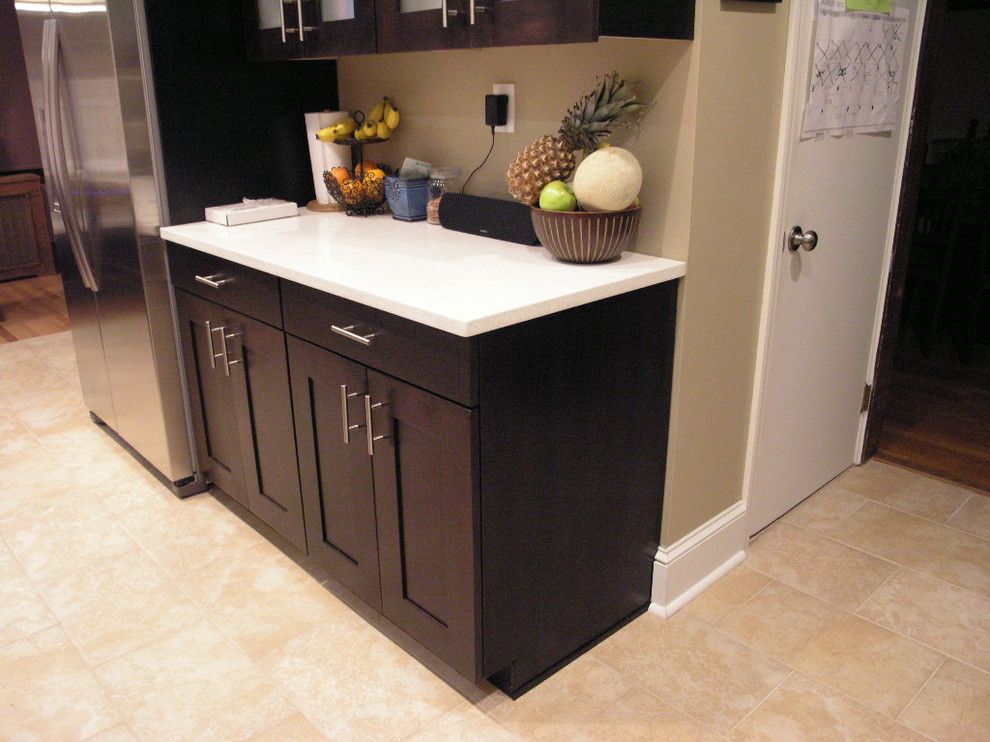 Lyndhurst Contemporary Kitchen New York by Larz Houzz