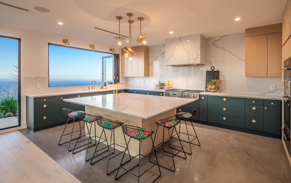 Kitchen - contemporary kitchen idea in Los Angeles