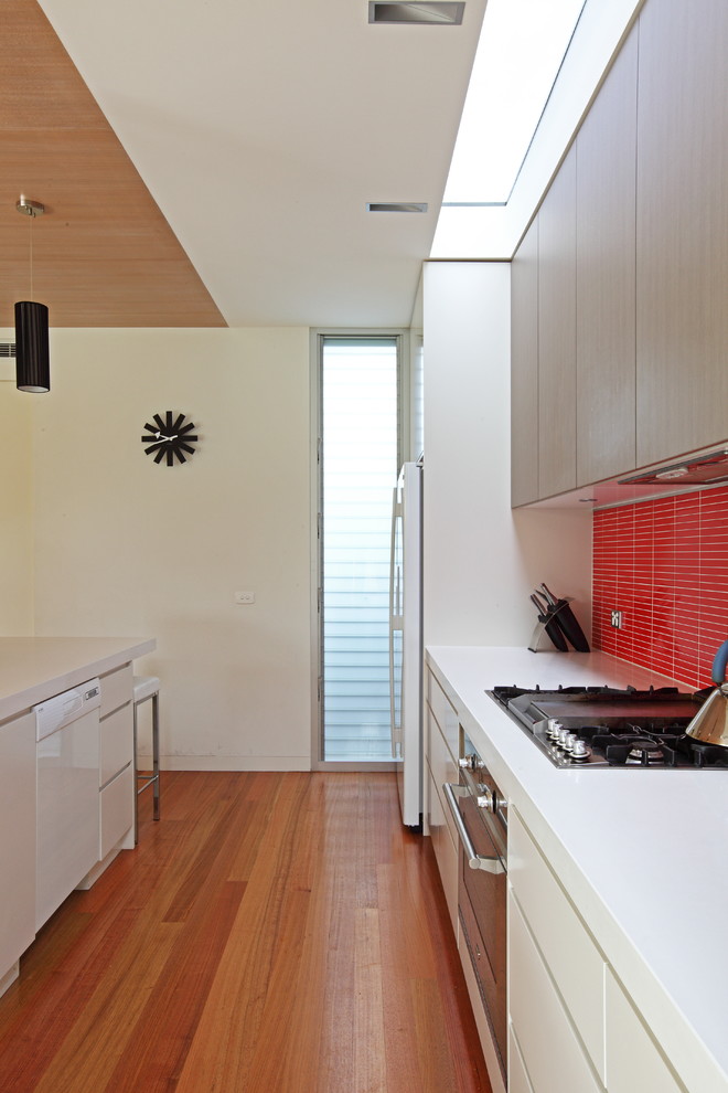 シドニーにあるコンテンポラリースタイルのおしゃれなキッチンの写真