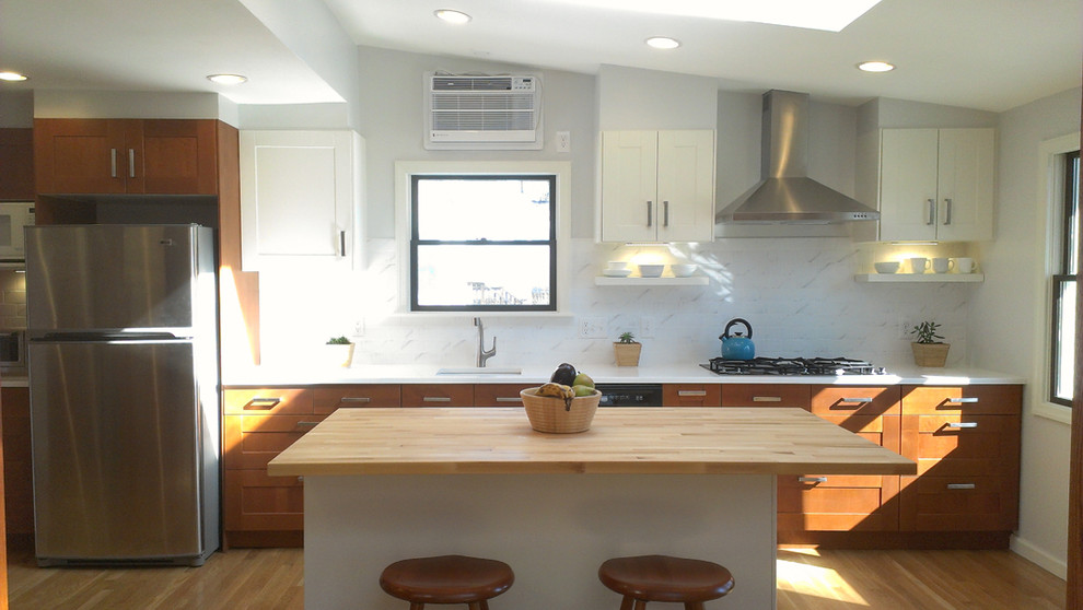 Design ideas for a medium sized classic kitchen in Newark.