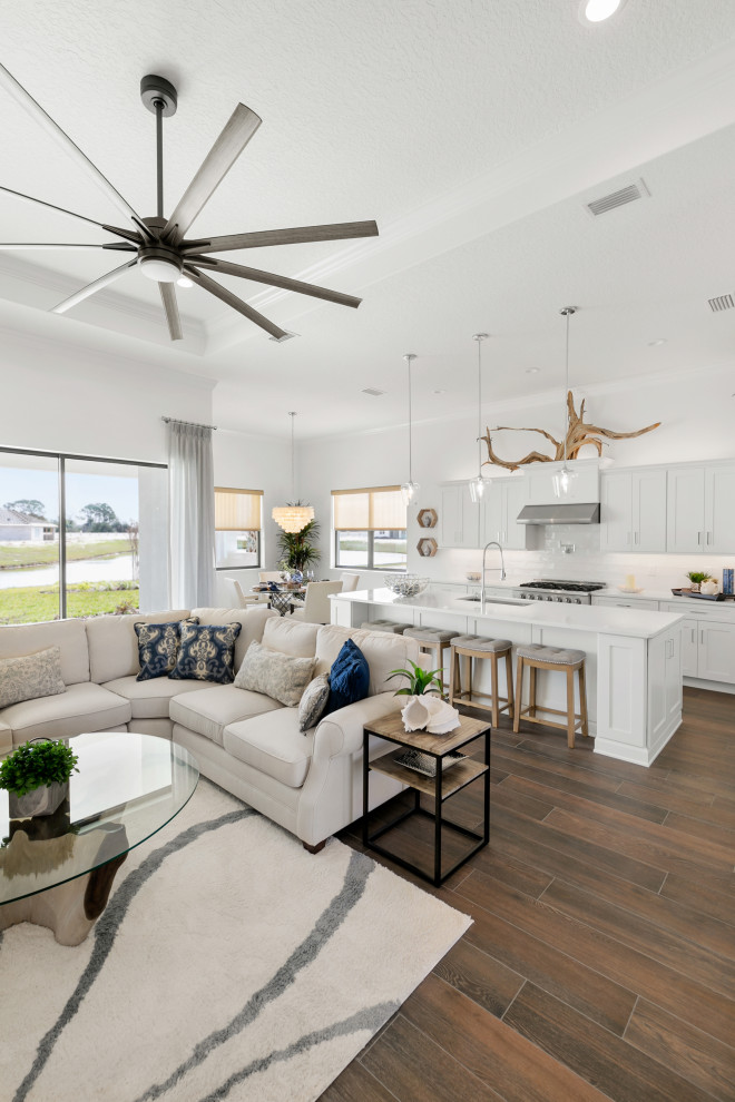 Marina del Palma Fantasy Beach Style Kitchen Jacksonville by