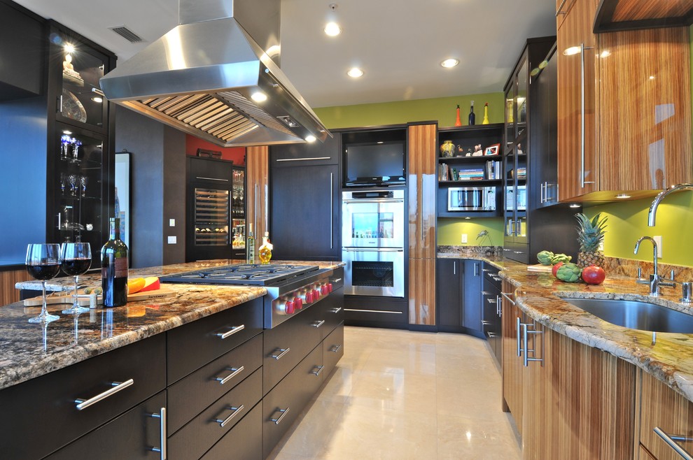 Design ideas for a contemporary kitchen in Tampa.