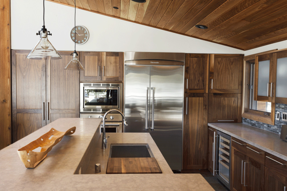 Mountain style kitchen photo in San Francisco