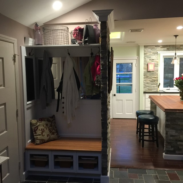 Matching Bench Seat & Coat Hanging area Classique Chic Cuisine