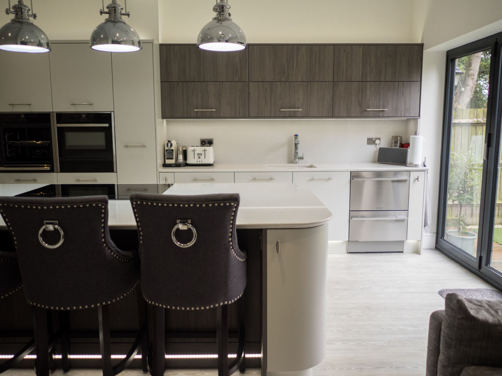 Matt Grey and Wood Effect Kitchen Modern Kitchen Hertfordshire