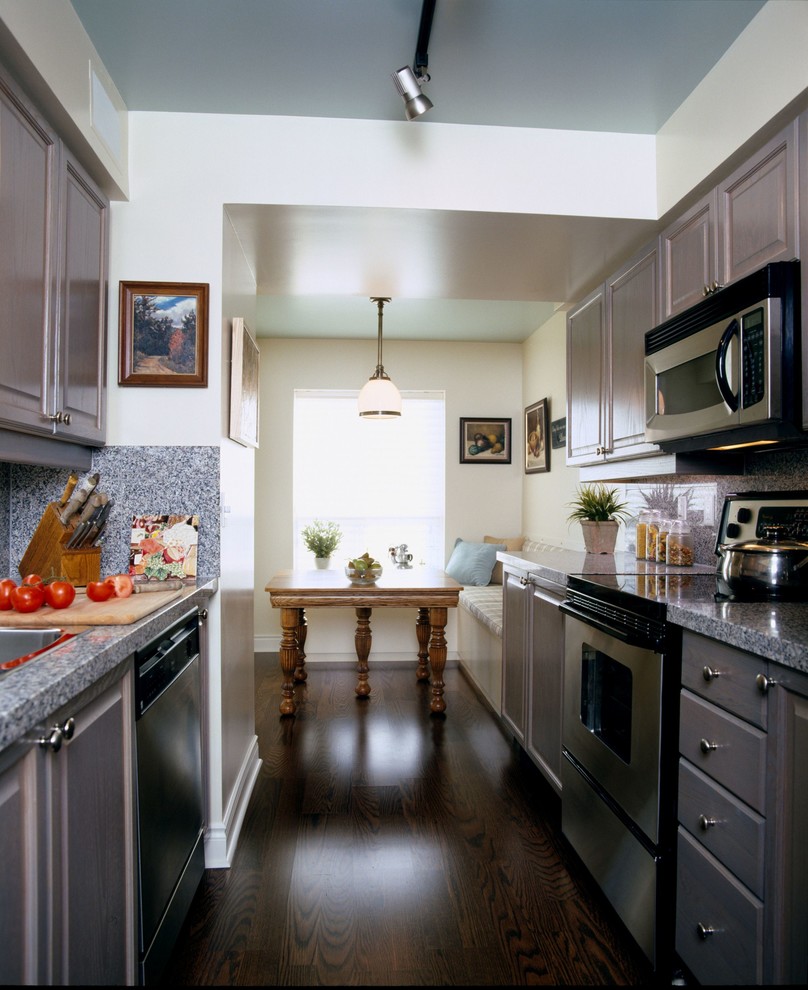 McKee Kitchen Traditional Kitchen Toronto by User Houzz