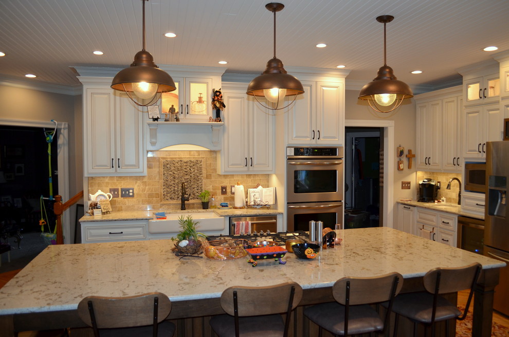 McMillan Traditional Kitchen Nashville by Kitchen TuneUp