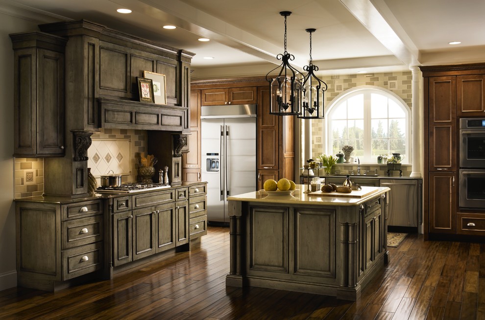 MEDALLION Transitional Kitchen Minneapolis By Medallion   Medallion Medallion Cabinetry Img~8a11f3ea08f677b4 9 9087 1 6798578 