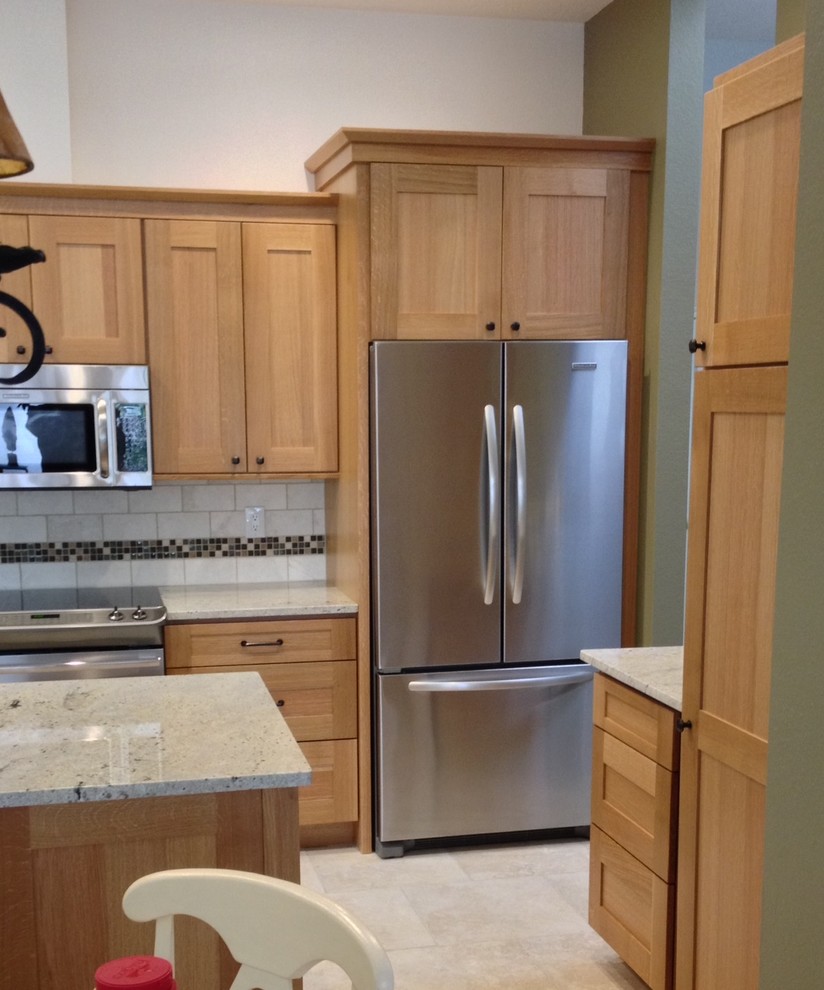 Medinah / Transitional Quarter Sawn Oak Kitchen Kitchen ...