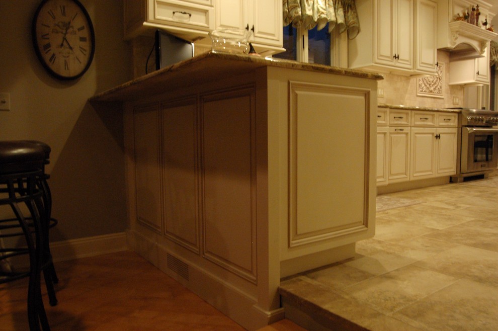 Melville Traditional Traditional Kitchen New York by North Shore Houzz