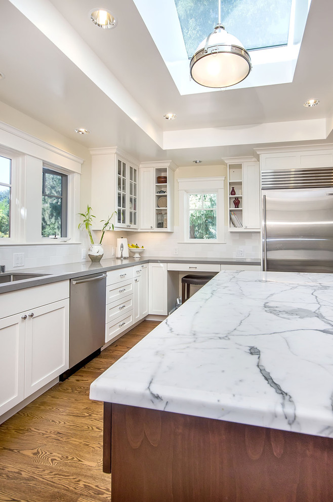 Kitchen - transitional kitchen idea in San Francisco with shaker cabinets and stainless steel appliances