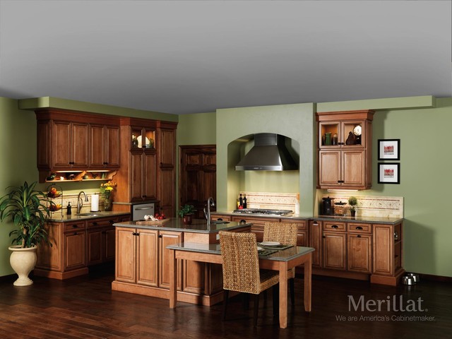 Merillat Classic Labelle In Maple Toffee With Java Glaze Traditional Kitchen Detroit By Houzz