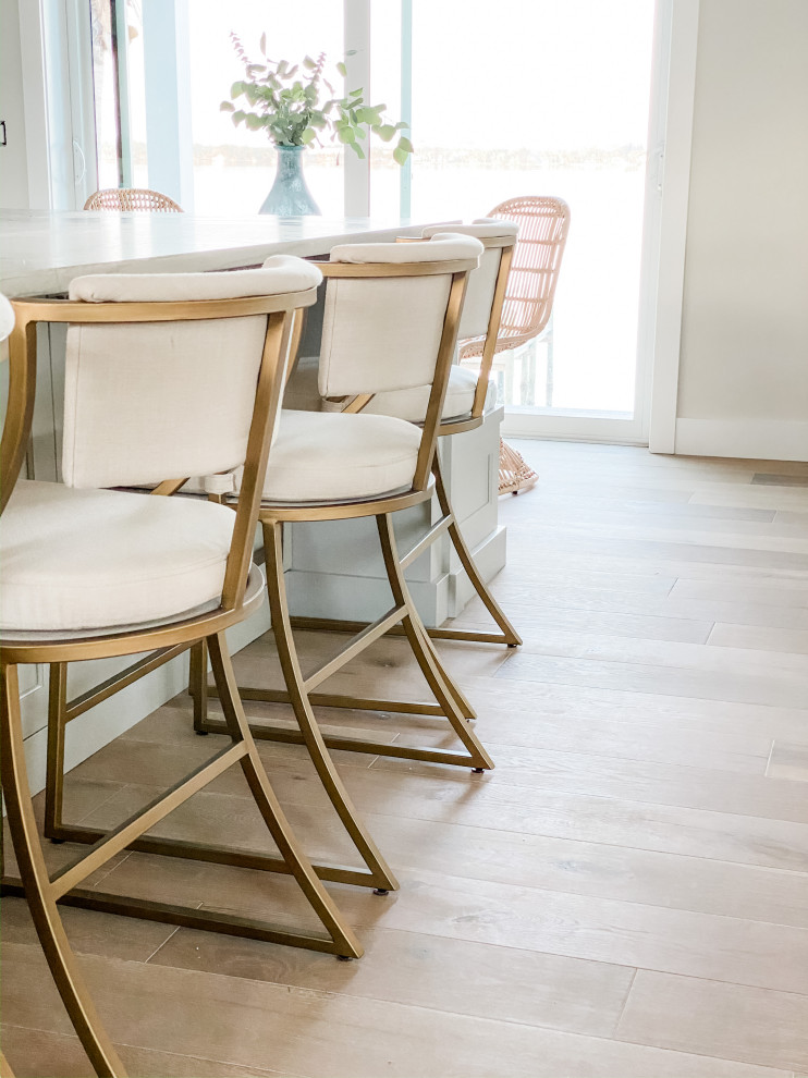 Merritt Island, FL Beach Style Kitchen Orlando by Ally Whalen