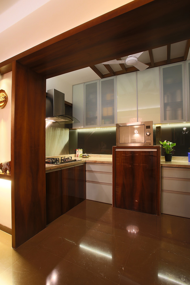 This is an example of a world-inspired kitchen in Mumbai.