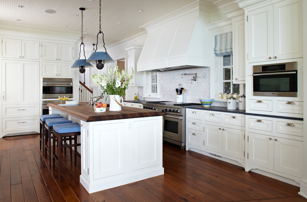 Design ideas for a beach style kitchen in Chicago with wood worktops.