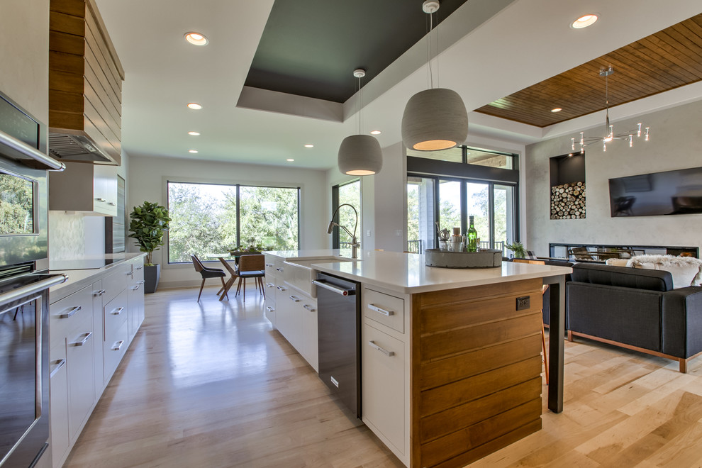 Inspiration for a 1950s kitchen remodel in Omaha