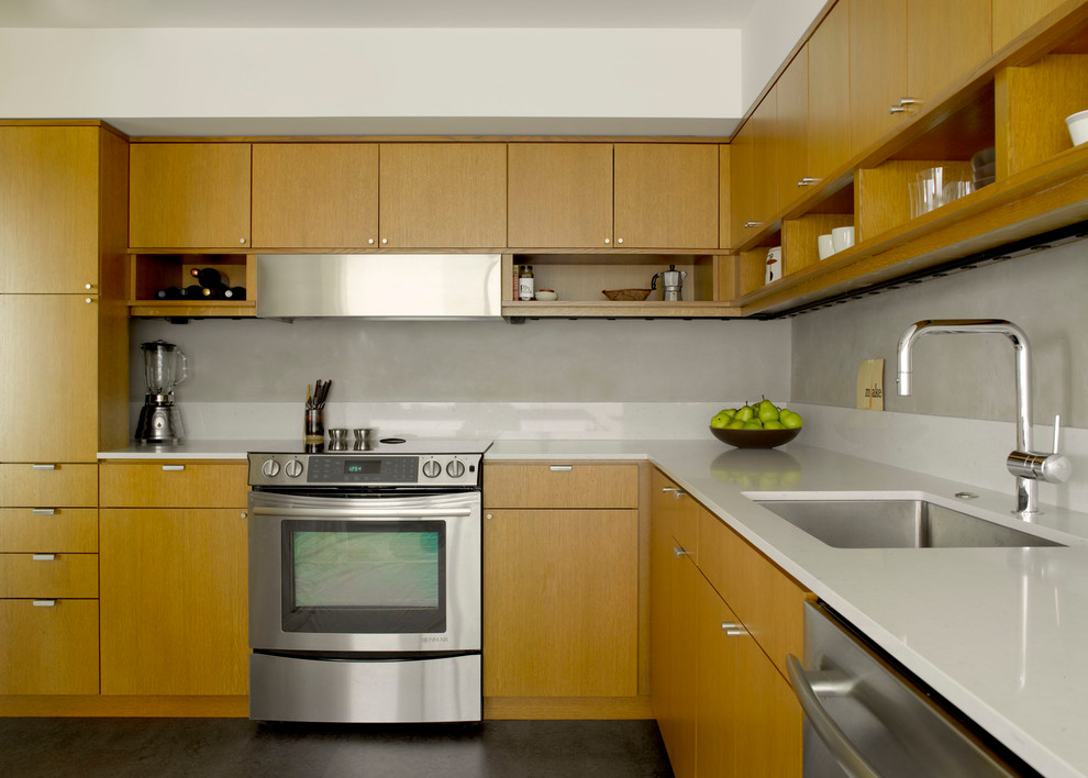 Design ideas for a retro kitchen in Seattle.