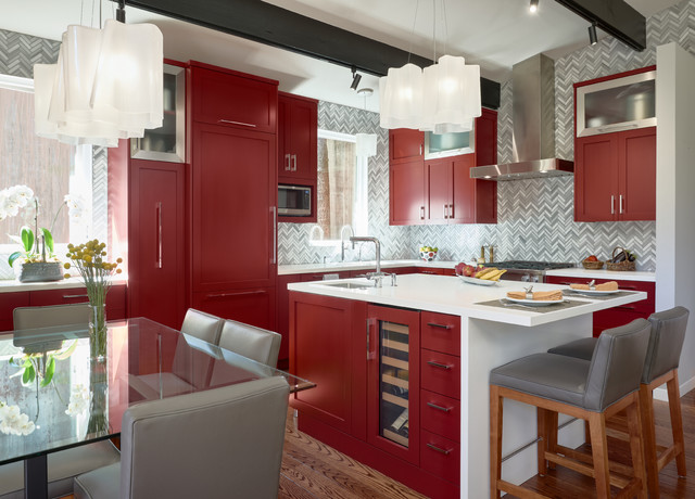 https://st.hzcdn.com/simgs/pictures/kitchens/mid-century-kitchen-red-again-cillesa-interior-design-and-space-planning-img~3c412e1d0c5e0c39_4-0300-1-550b432.jpg