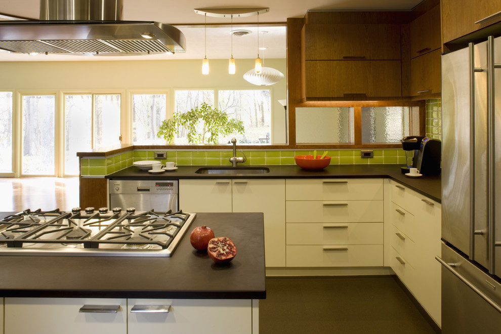 Inspiration for a modern kitchen remodel in DC Metro
