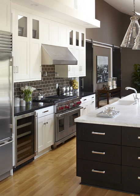 Tour a White and Teal Transitional Kitchen in California