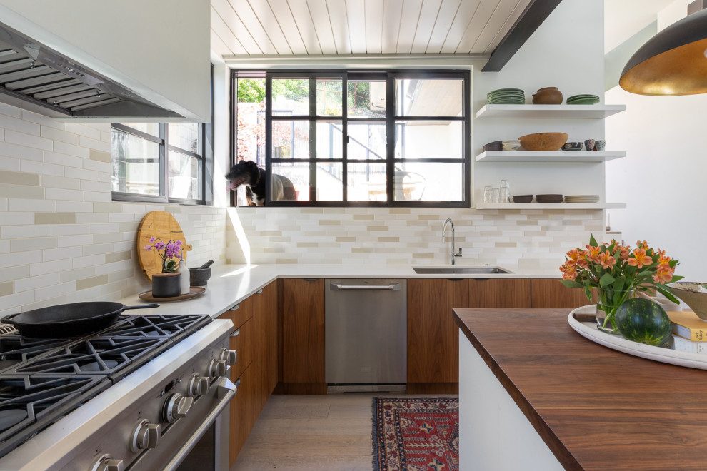 Inspiration for a contemporary kitchen remodel in San Francisco