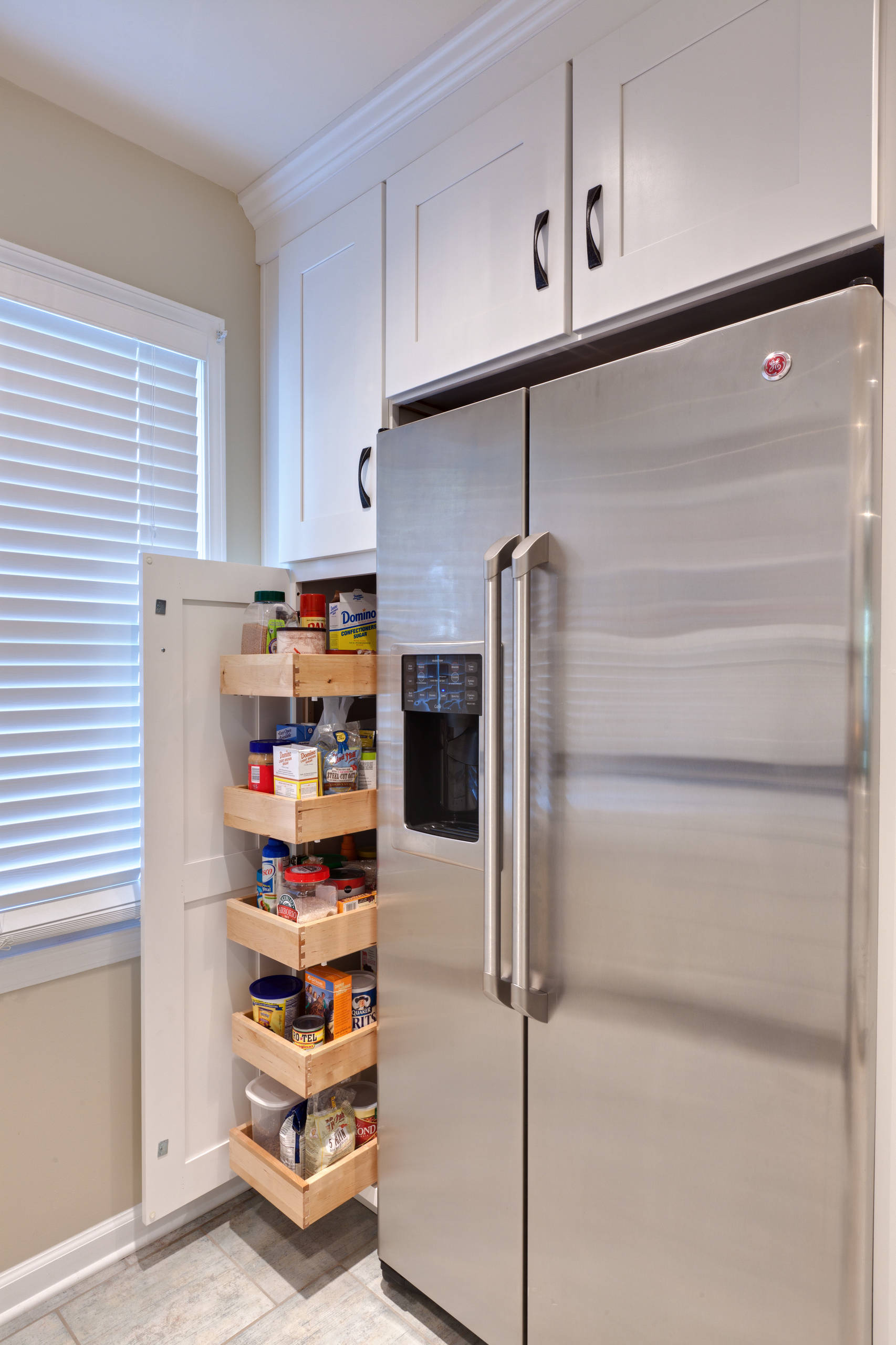 Pantry next to fridge discount