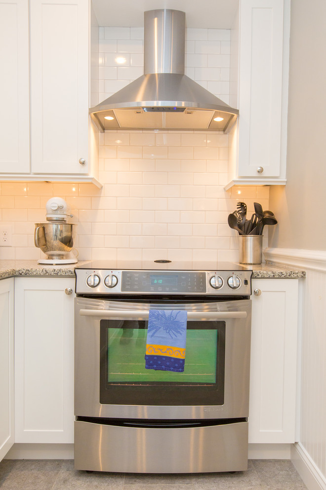 Milton, Massachusetts Contemporary Kitchen Boston by Kitchen