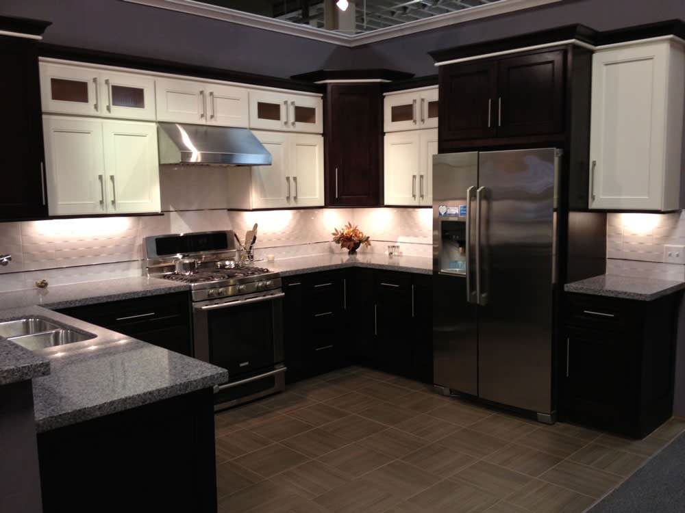images Chocolate Brown Kitchen Cabinets Paint Ideas chocolate brown kitchen cabinets houzz