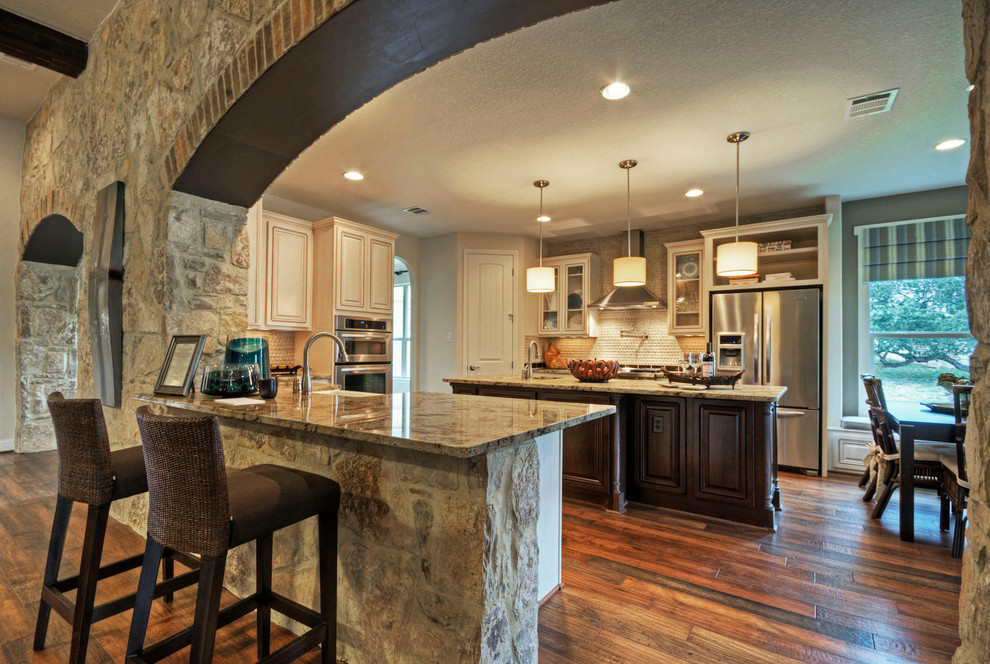 Model Home in Boerne Traditional Kitchen Austin by ModelDeco