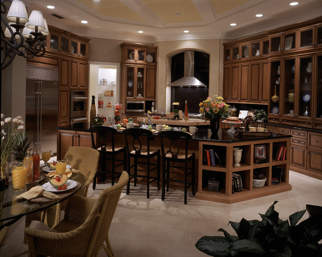 Model Merchandising - Marc Rutenberg Homes - Traditional - Kitchen ...