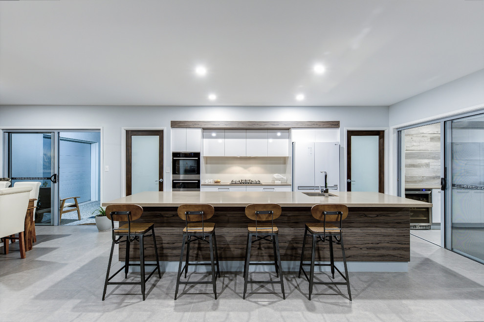 Modern 2-Storey Poolside - Contemporary - Kitchen ...