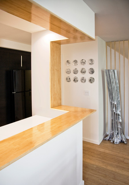 Modern Bamboo Kitchen Bar Pass Through Modern Kitchen San Diego By Neal Mcewen Houzz Uk