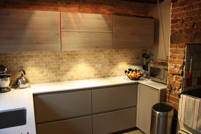 Modern But Cosy Beckermann Kitchen Contemporary Kitchen Essex By Ksl Sudbury Houzz Uk