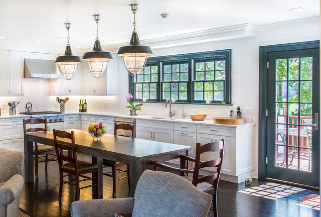 colonial pendant lights kitchen