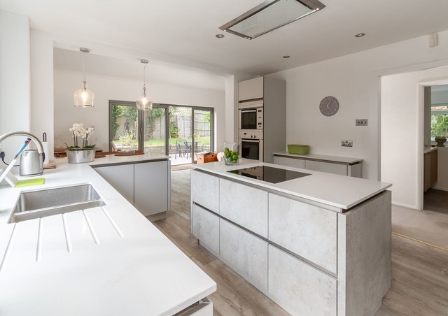 Modern concrete kitchen - Contemporary - Kitchen - Buckinghamshire - by MKB  Designs | Houzz UK