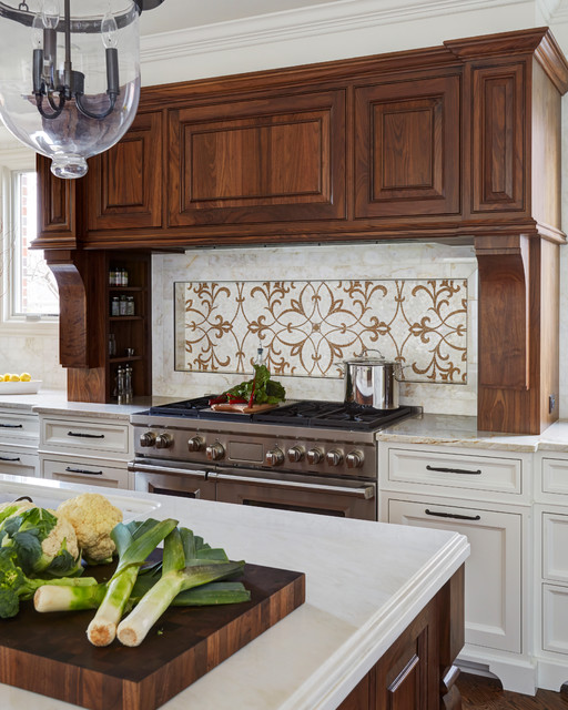 Modern Day Traditional Traditional Kitchen Chicago by Miro