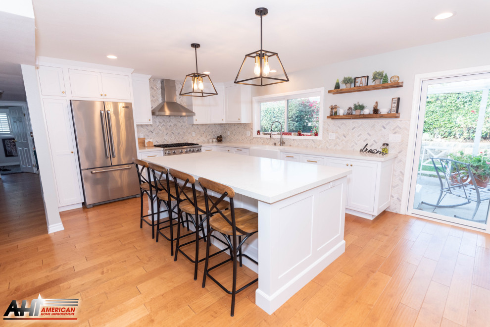 MODERN FARMHOUSE KITCHEN SIMI VALLEY, CA Farmhouse Kitchen Los