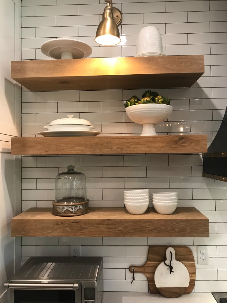 Modern Farmhouse Campagne Cuisine Atlanta par Saw Creek