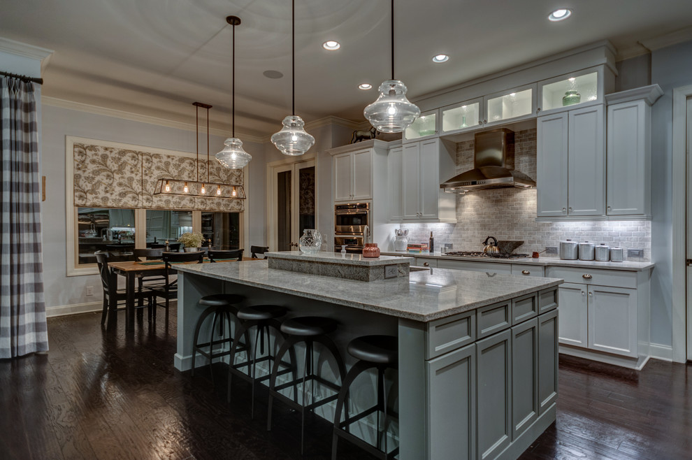 This is an example of a modern kitchen in Nashville.